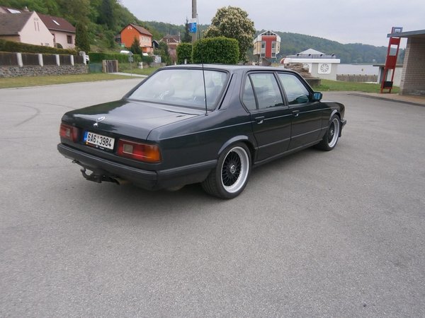 745i Man Executive