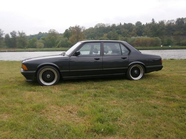 745i Man Executive